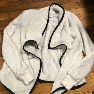 Abercrombie & Fitch sweater